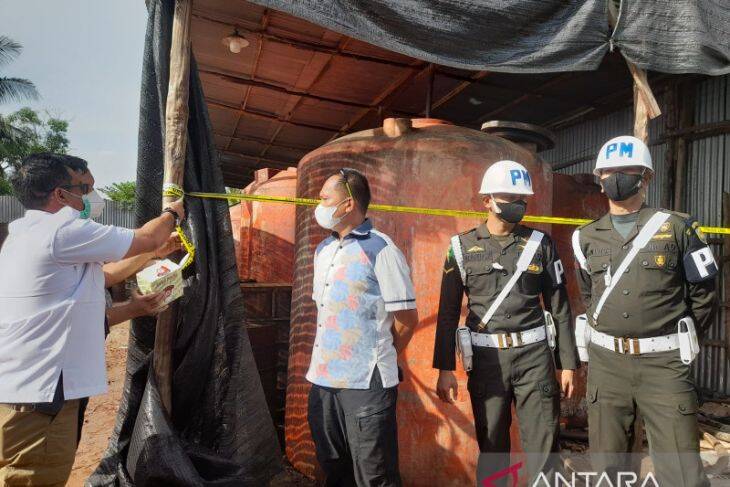 Dua Gudang Solar Ilegal Digaris Polda Jambi
