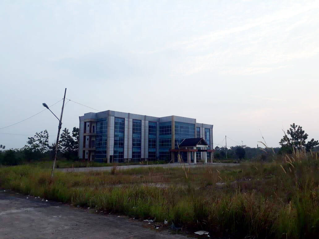 Eks RSUD Terjun Gajah Terbengkalai