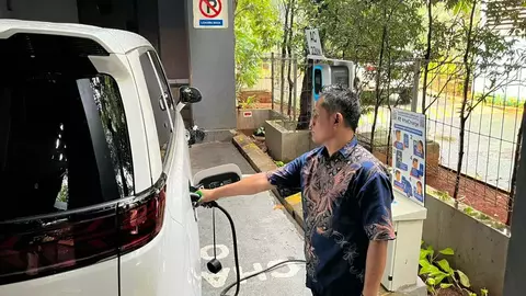 ÉL Hotel Jakarta Gandeng RheCharge Hadirkan EV Charger, Bisa Dipakai Umum Loh