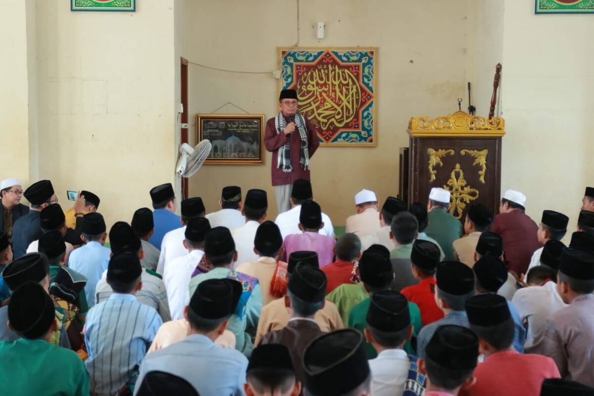 Fachrori Ajak Para Santri Ponpes Al-Hidayah Belajar Lebih Giat
