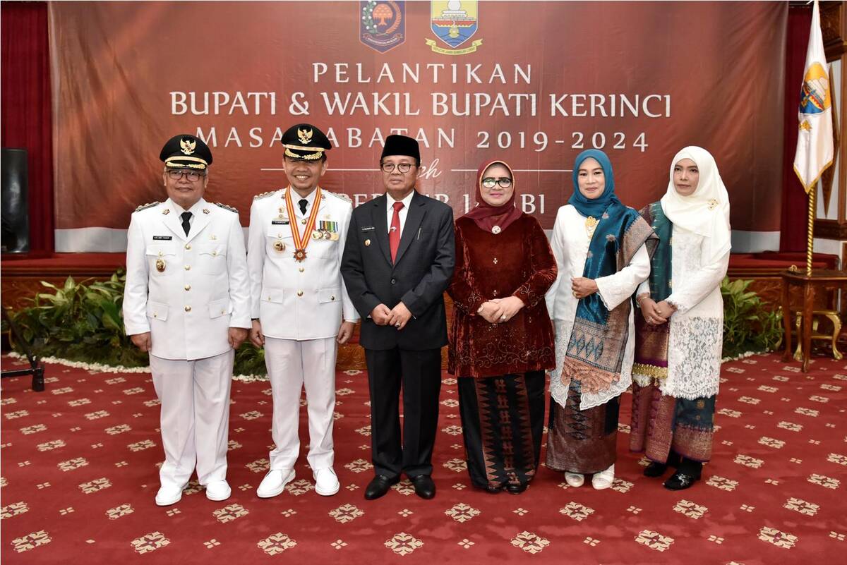 Fachrori Lantik Bupati dan Wakil Bupati Kerinci Terpilih