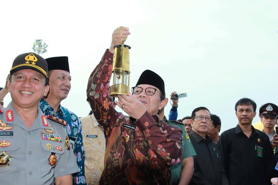 Fachrori Sambut Api Obor Asian Games 2018