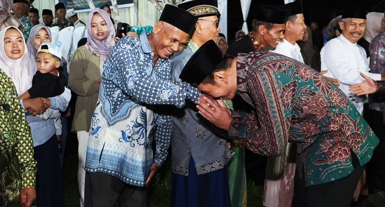 Fadhil Arief Tunjukkan Kesopanan saat Pembukaan MTQ