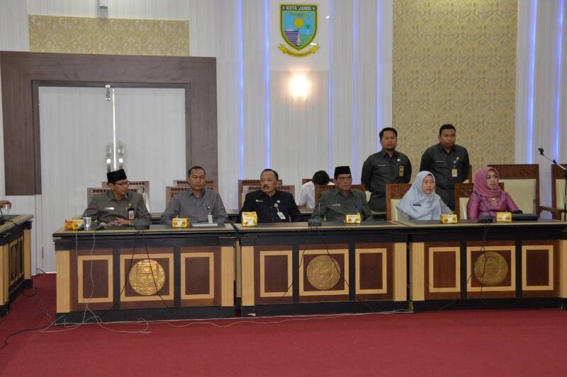Fauzi Hadiri Pelantikan Kadis Koperasi dan UKM