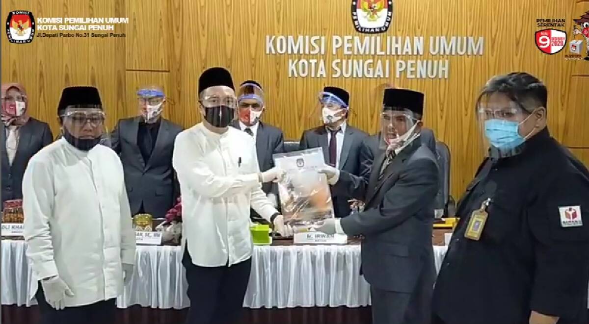 Fikar Azami Ditantang Bekas Rival AJB