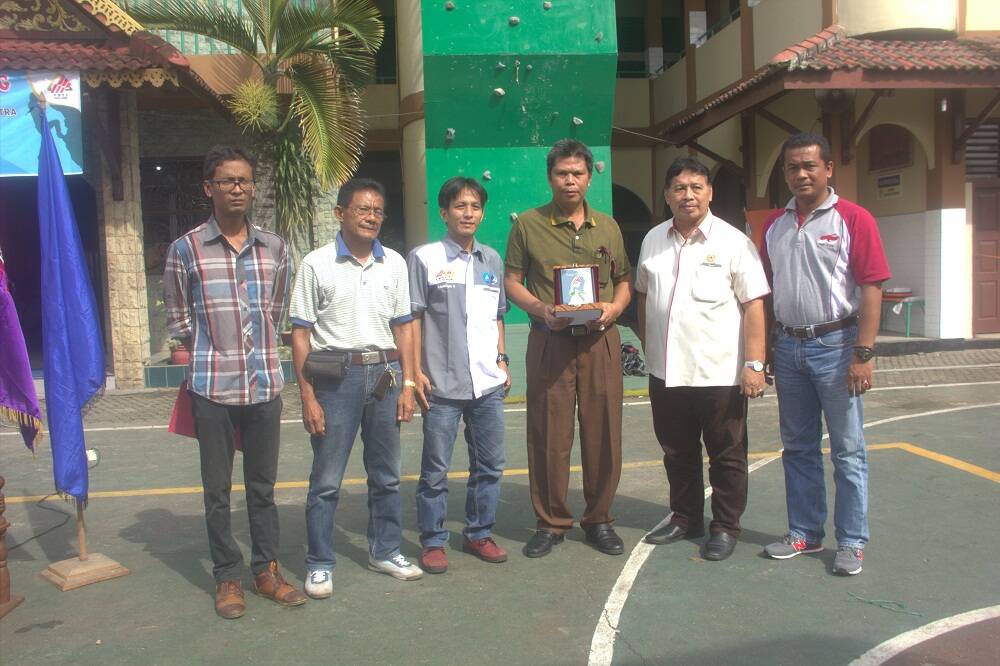 FPTI Kota Jambi Gelar Sirkuit II Panjat Tebing