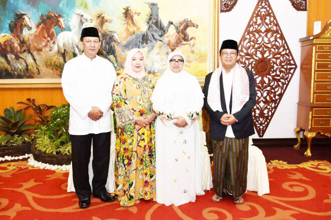 Gubernur Ajak Masyarakat Doakan Jamaah Haji