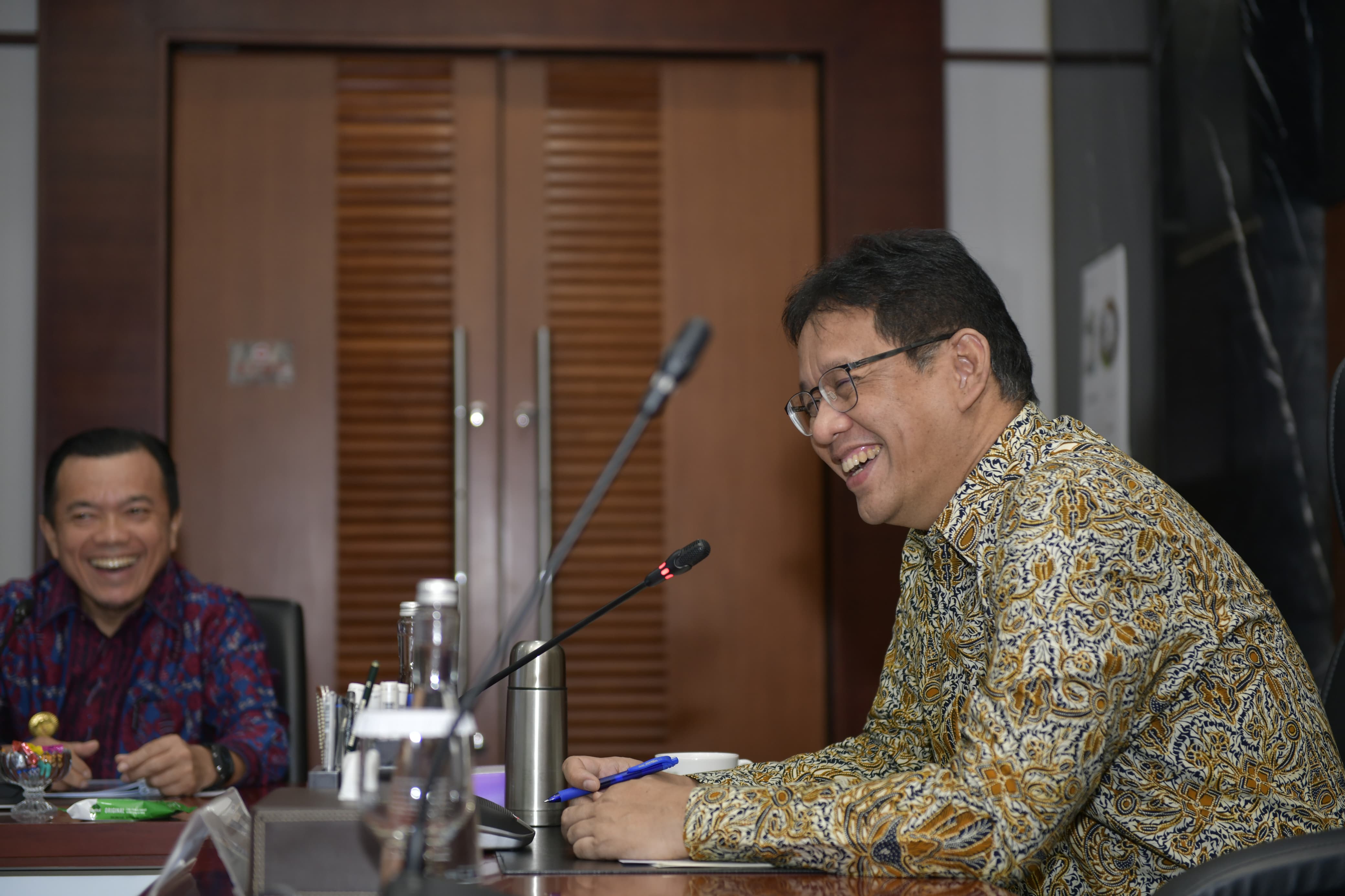 Gubernur Al Haris Menghadap Menteri Purbaya, Ngeluh APBD Provinsi Kolaps