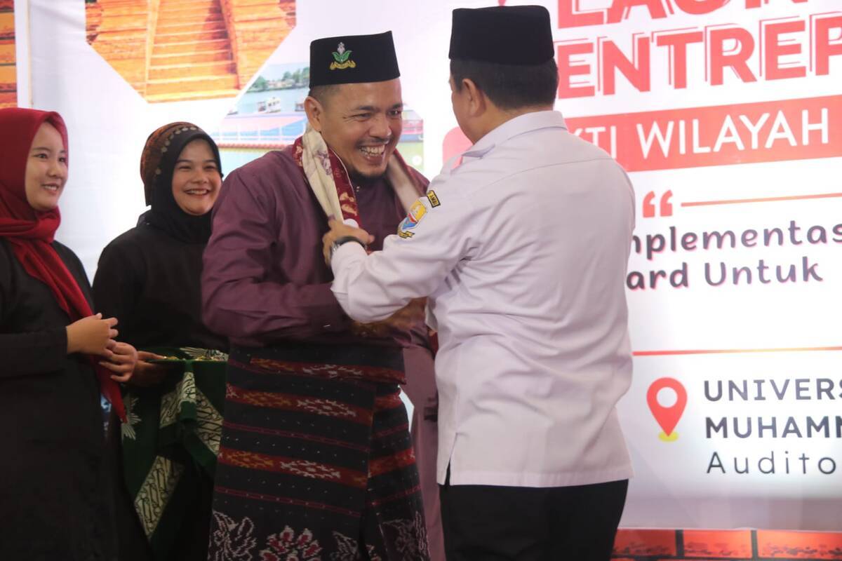 Gubernur Apresiasi Entrepreneurship Award LLDIKTI UM Jambi