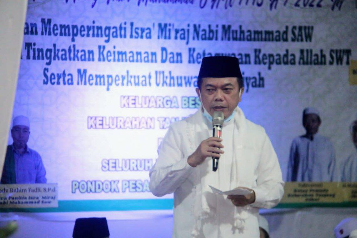 Gubernur Haris: Semangat Bangun Pesantren Ini Luar Biasa