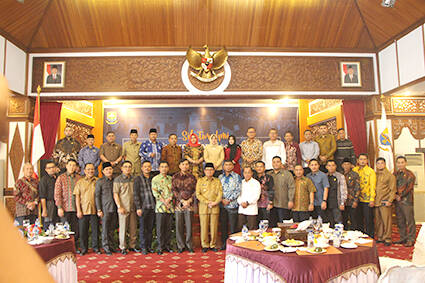 Gubernur Jambi Gelar Coffee Morning Bersama Anggota Dewan Yang Baru Dilantik