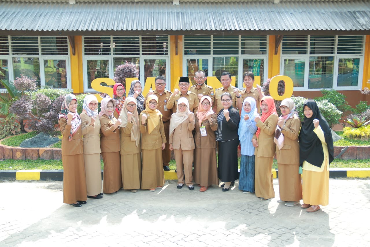 Gubernur Jambi Pantau Pelaksanaan UNBK
