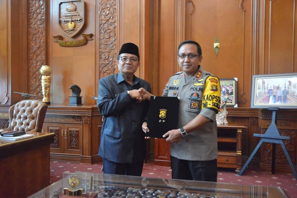 Gubernur – Kapolda Jambi Teken Kesepakatan Hibah
