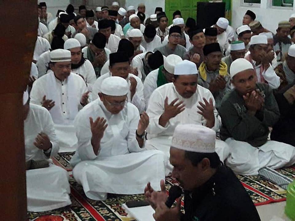 Guru dan Siswa di Sarolangun Diinstruksikan Sholat Berjamaah