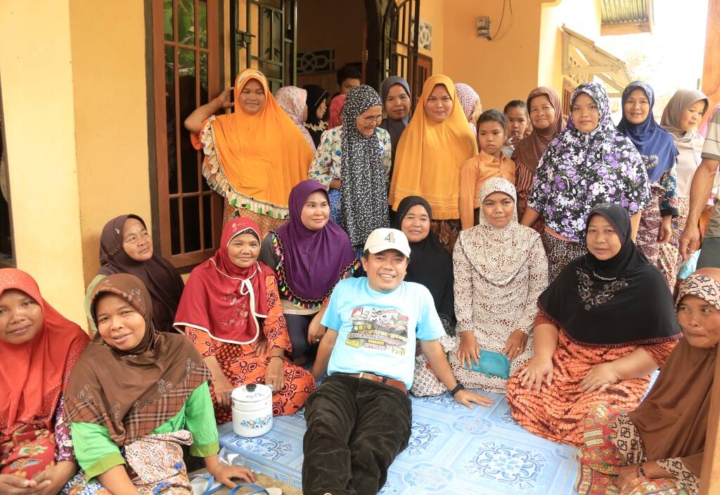 H Al Haris Jenguk Korban Longsor dan Hanyut