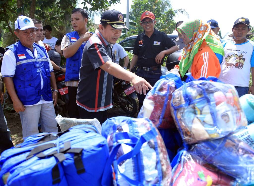 H Al Haris Jenguk Warga Korban Puting Beliung