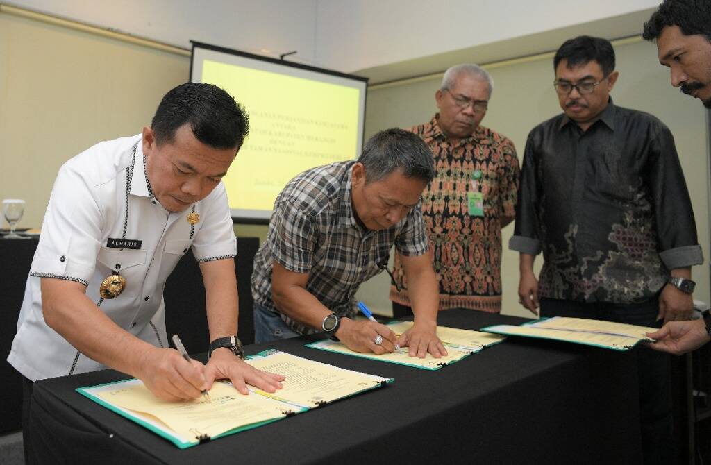 H Al Haris MoU Pengembangan Objek Wisata