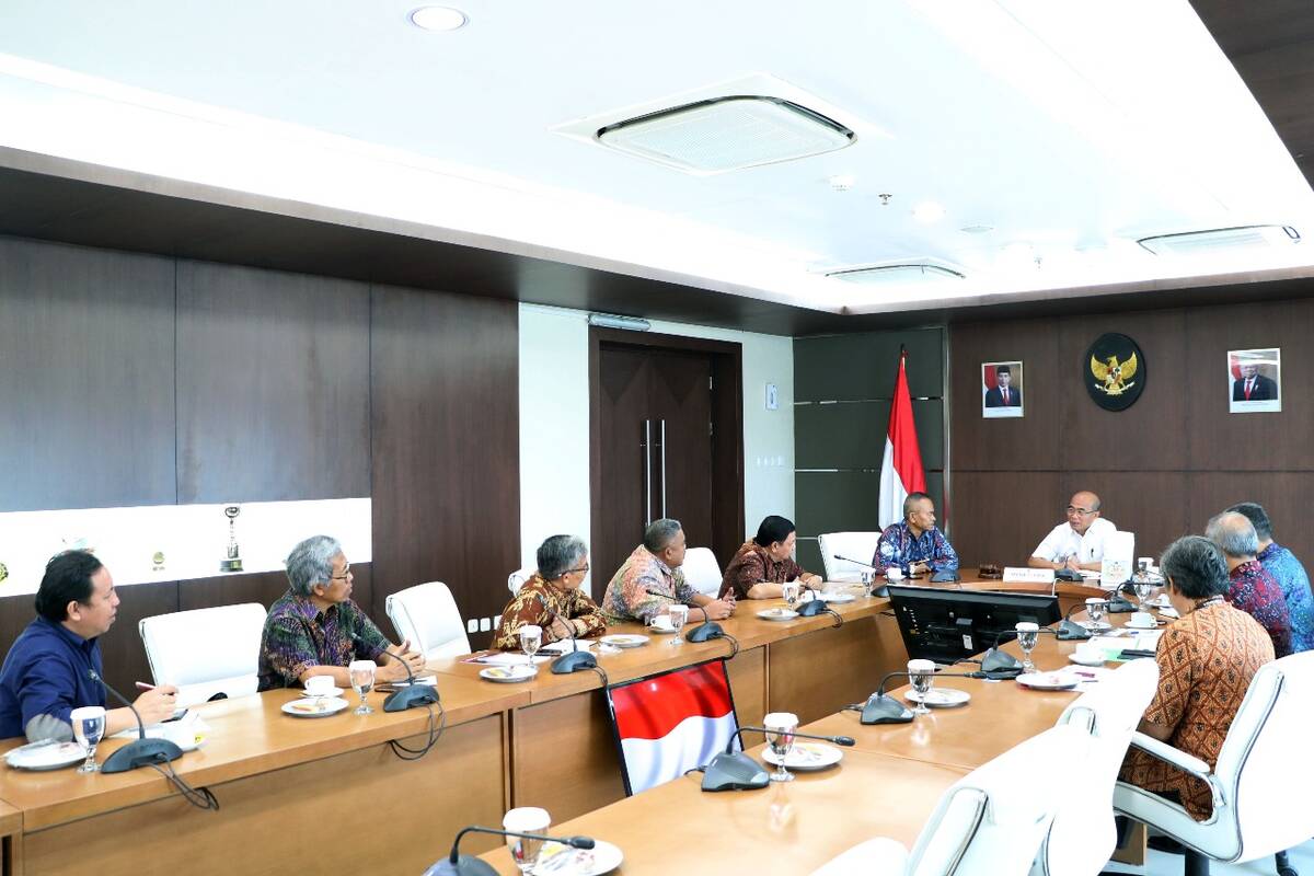 Hadapi HPN Di Kalsel Pengurus PWI Dan Panitia HPN Temui Menko PMK