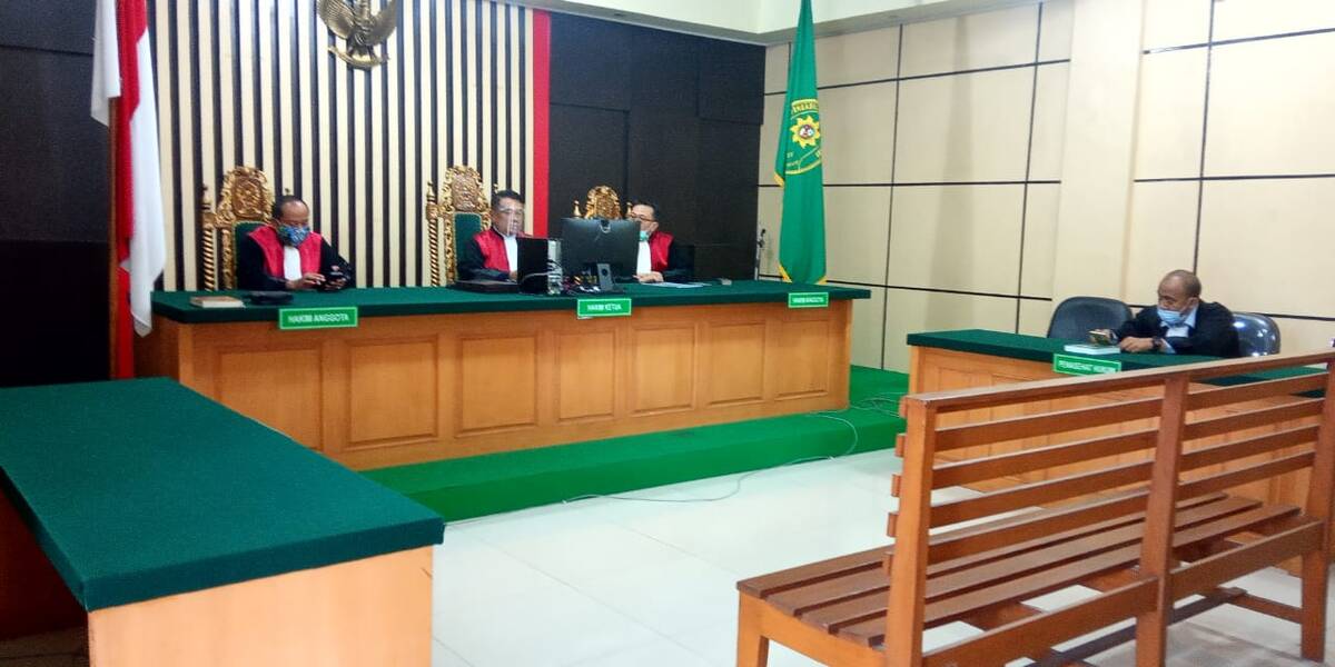 Hakim Tolak Eksepsi Anak Buah Zumi Zola