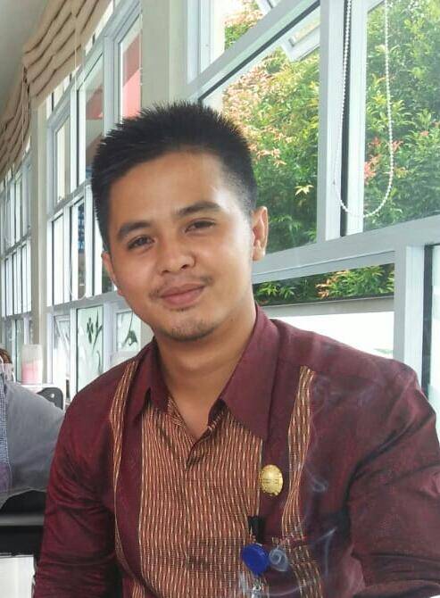 Hakim Tunda Gugatan Perdata Antara Mak Lampir dan PT.SKU