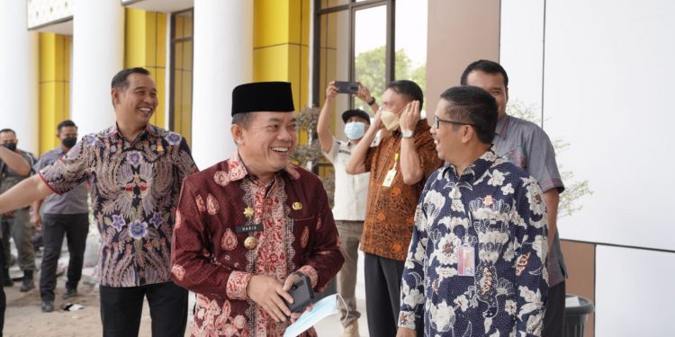 Hibah Tanah Wujud Dukungan Pemprov Pada Kejaksaan