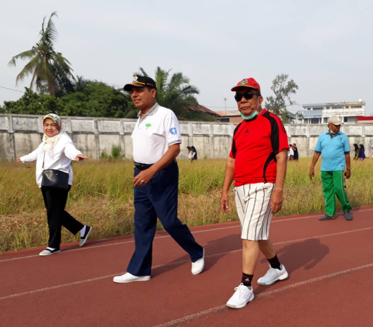 Hidup Sehat Ala Usman Ermulan