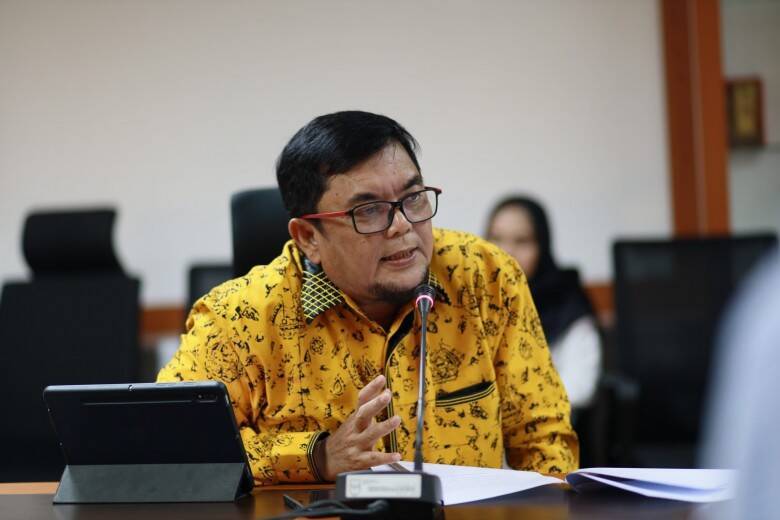 Ivan Wirata Ingatkan Gubernur dan BPKAD Pastikan Anggaran Gaji 2.104 Honorer