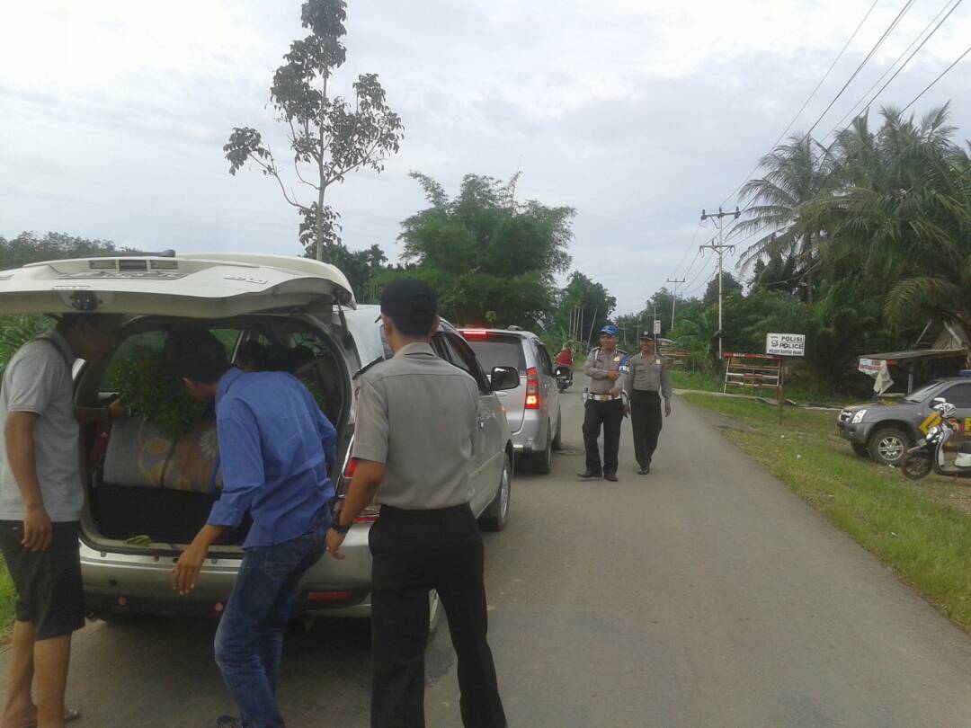 Jajaran Polsek Rantau Rasau Gelar Razia Cipkon Penumpang