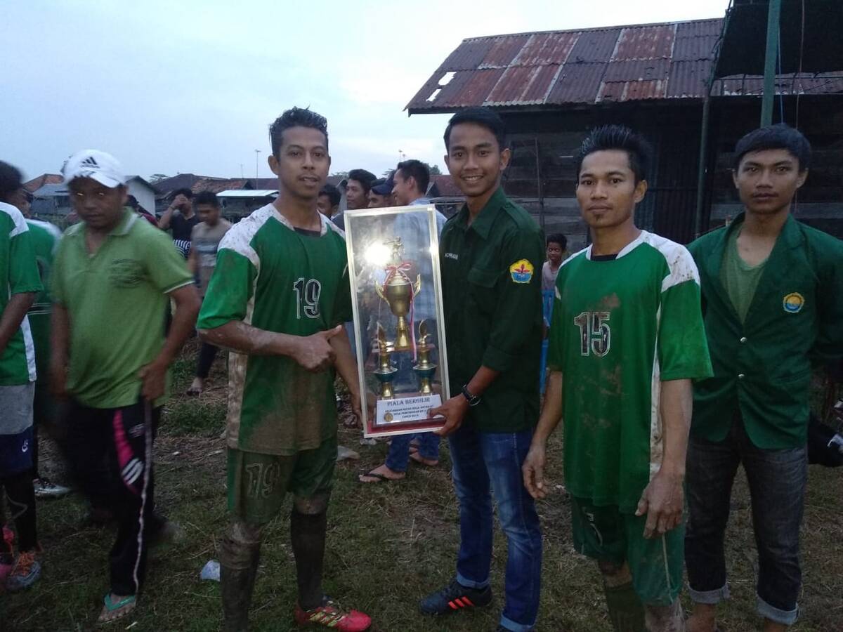 Jalin Silaturrahmi Kepada Warga, Mahasiswa Unbari Gelar turnamen Sepak Bola