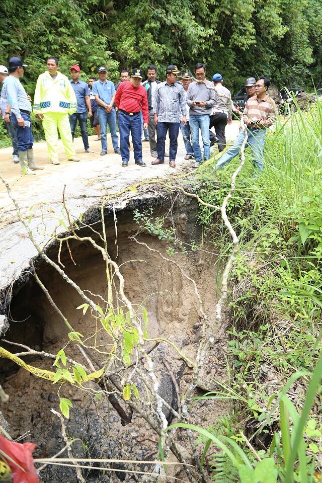 Jalur Sungai Penuh Tapan Kritis, Wako AJB akan Lapor Gubernur