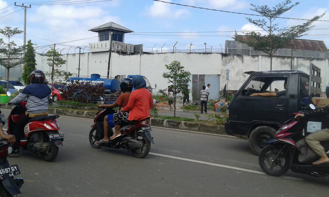 Jebolnya Dinding Lapas, 51 Napi Kabur