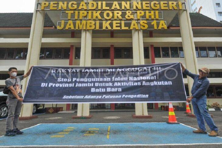Jika Gugatan Dikabulkan, ARJ Akan Perbaiki Jalan dan Kesehatan Warga Rp5 Triliun