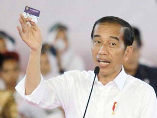 Jokowi Tandatangani UU Ciptaker, Mensesneg Akui Ada Kesalahan