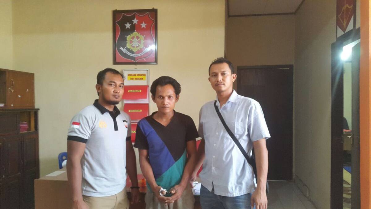 Kamdiano Tertangkap Basah Curi Buah Sawit