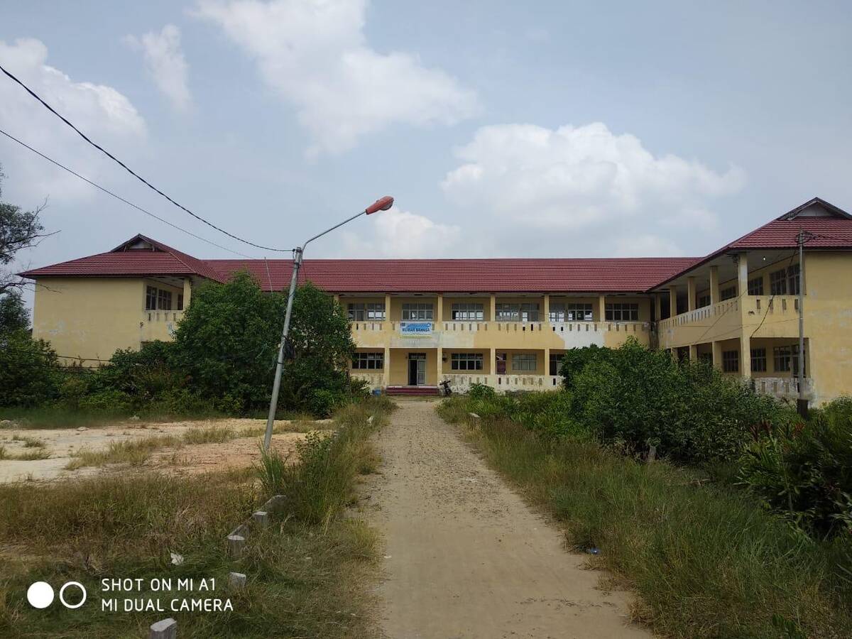 Kampus Unja Tungkal Terbengkalai