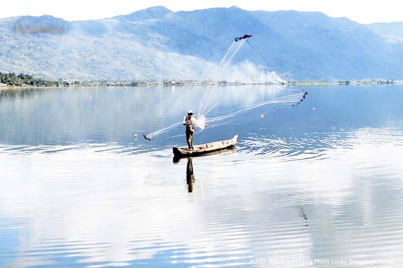 Kandungan Air di Danau Kerinci Dicek
