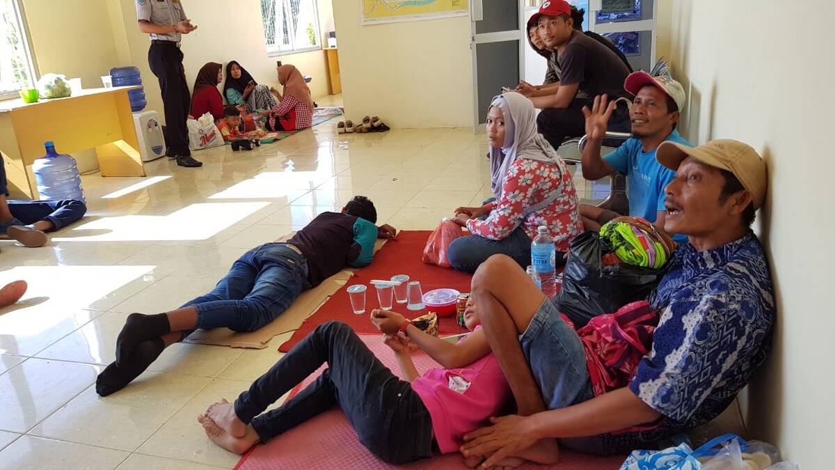 Kapal Roro “Lumpuh”, Ratusan Penumpang Terlantar