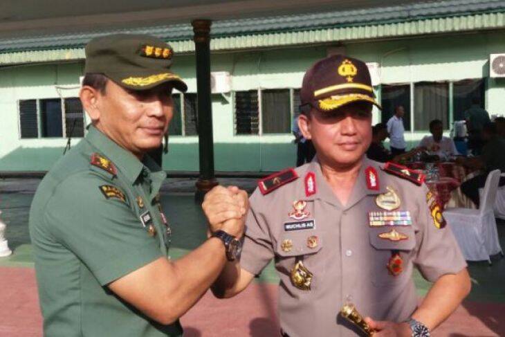 Kapolda Bersama Danrem Resmikan Polsek dan Koramil