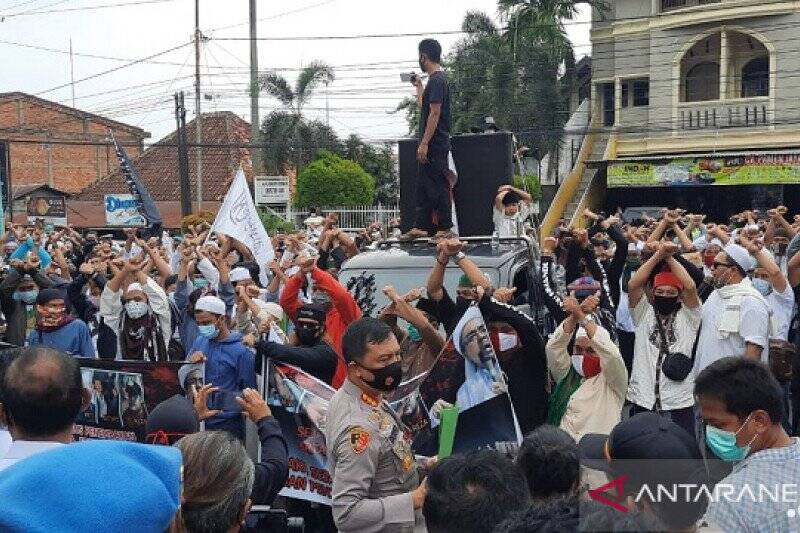 Kapolda Jambi Bubarkan Aksi Damai Aliansi Umat Islam