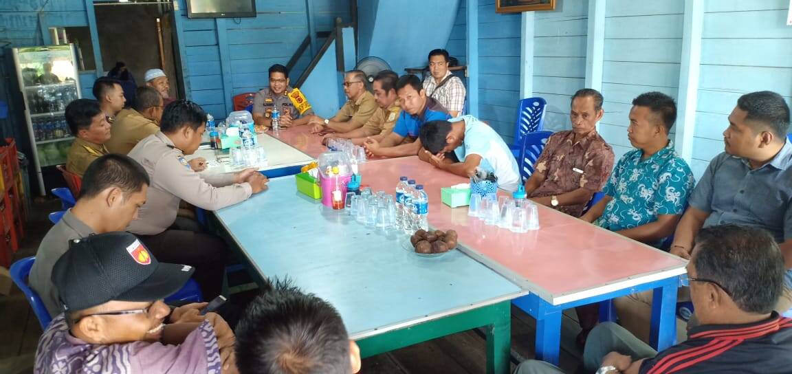 Kapolres Tanjabtim Sambangi Warung Kambing Muda Tongseng Solo