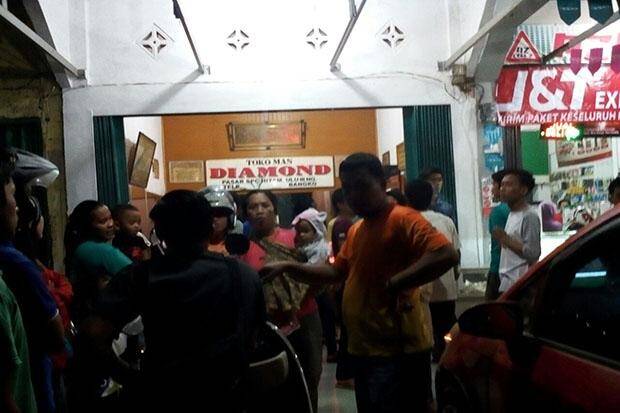 Kawanan Rampok Gasak Toko Emas