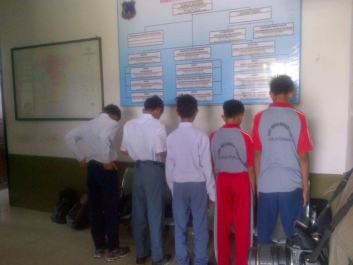 Kedapatan Pesta Miras, Lima Pelajar Diamankan Satpol PP