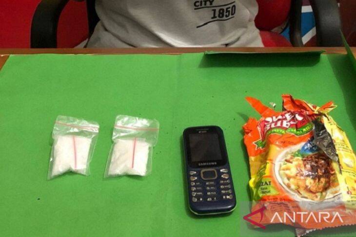 Kelabui Aparat, EC Bungkus Sabu Dalam Kemasan Bubur, Kena Dor
