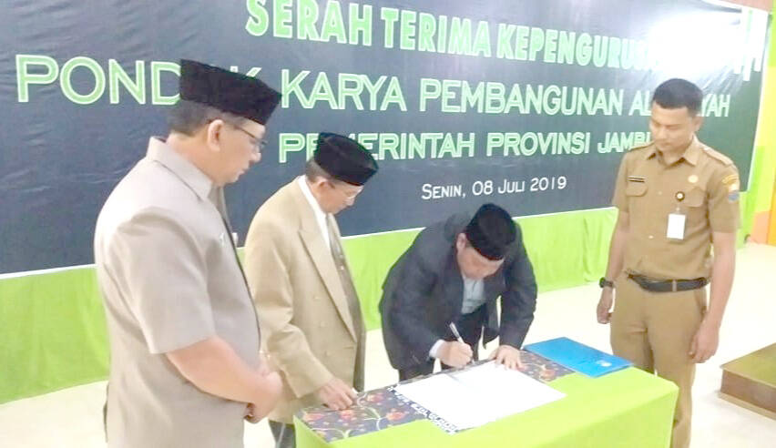 Kepengurusan Ponpes PKP Al-Hidayah Jambi Resmi Dilantik