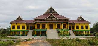 Kerusakan Gedung Balai Adat Perlu Perhatian Pemkab