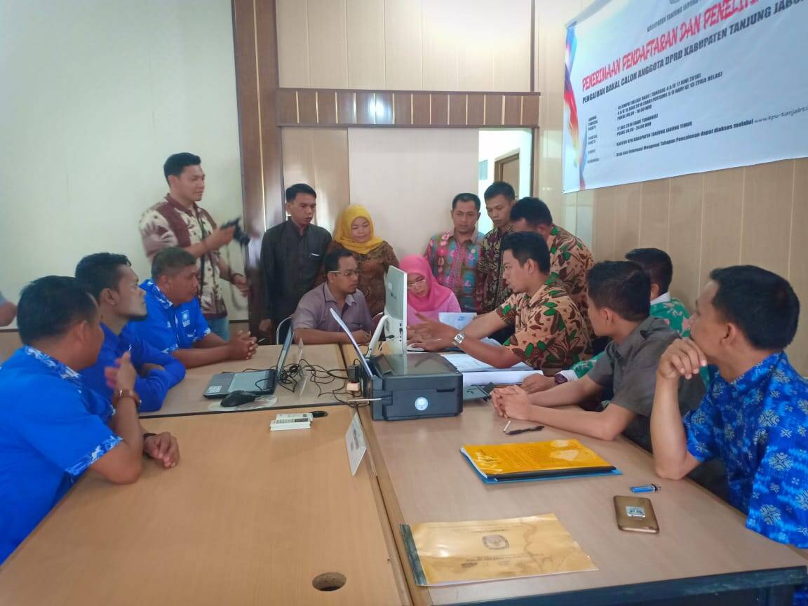 Ketua dan Unsur Pimpinan Panwas Kabupaten Tanjabtim Lakukan Pengawasan Melekat