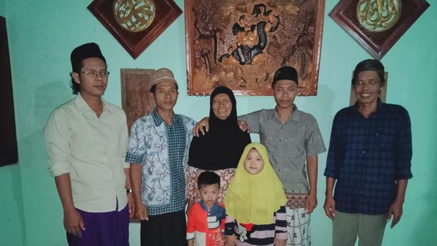 Kisah Muhadi Terpisah 30 Tahun: Saya Cari sampai ke Jambi