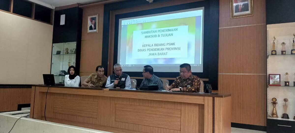 Komisi IV DPRD Kunjungi Sekolah Favorit Jawa Barat untuk Ditiru Diknas Jambi