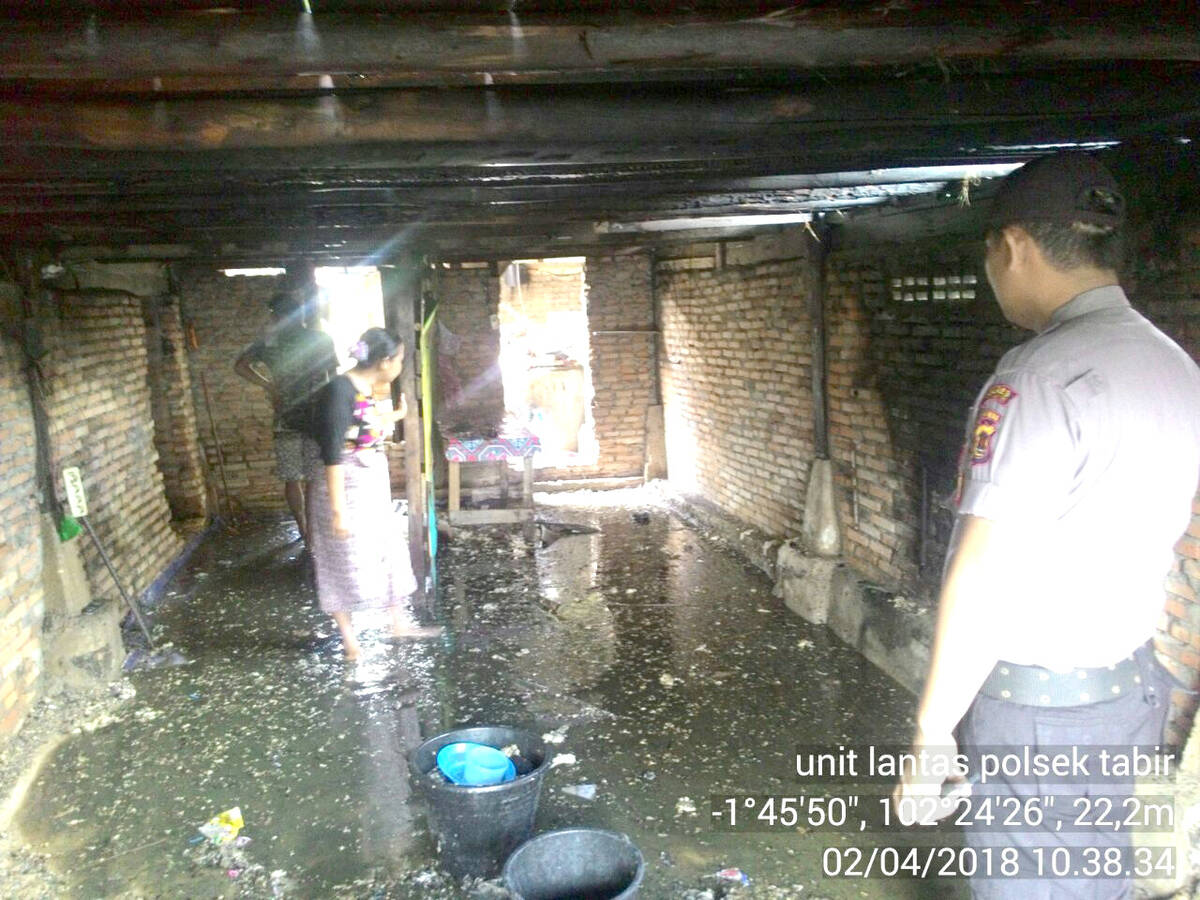 Konsleting Listrik, Dapur Darnilas Habis Dilahap Sijago Merah