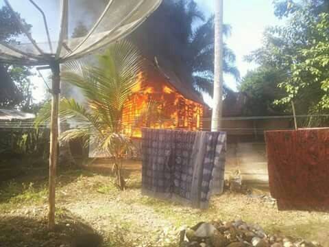 Korsleting Listrik, Rumah Warga Ludes Terbakar